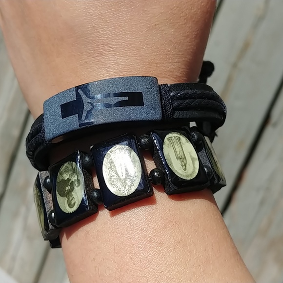 ✨BOGO FREE✨ 2 Religious bracelets Black unisex NWT - Picture 4 of 7